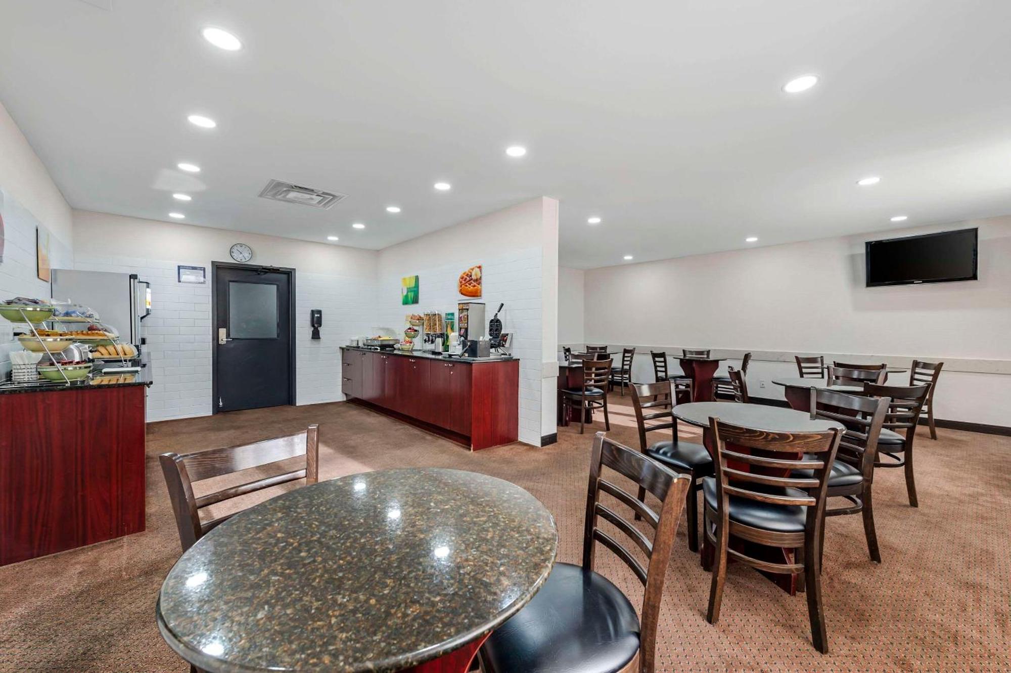 Quality Inn Ottawa Zewnętrze zdjęcie