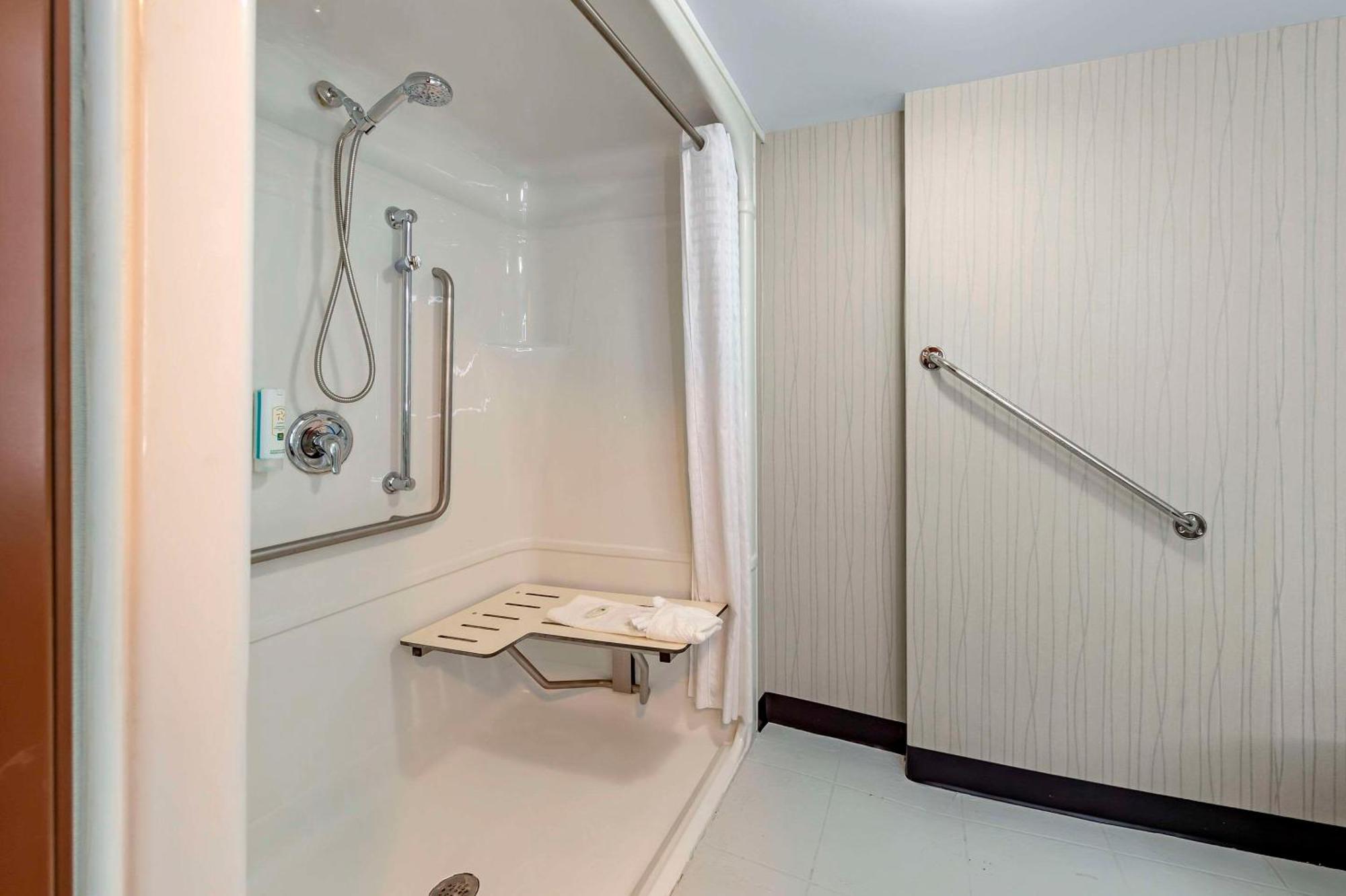 Quality Inn Ottawa Zewnętrze zdjęcie